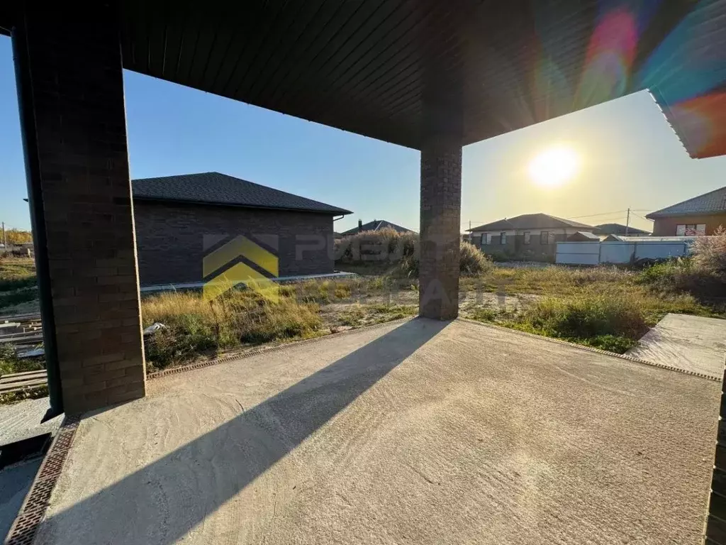 Дом в Омская область, Омский район муниципальный округ, с. Дружино ул. ... - Фото 1