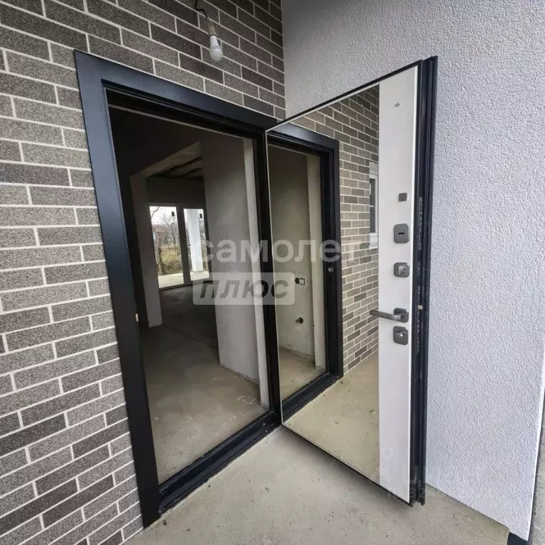 Дом в Краснодарский край, Новороссийск городской округ, Натухаевская ... - Фото 1