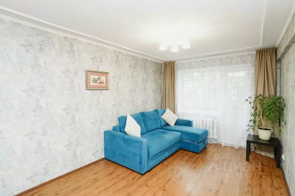 2-к кв. Омская область, Омск ул. Дианова, 5Б (41.1 м) - Фото 2