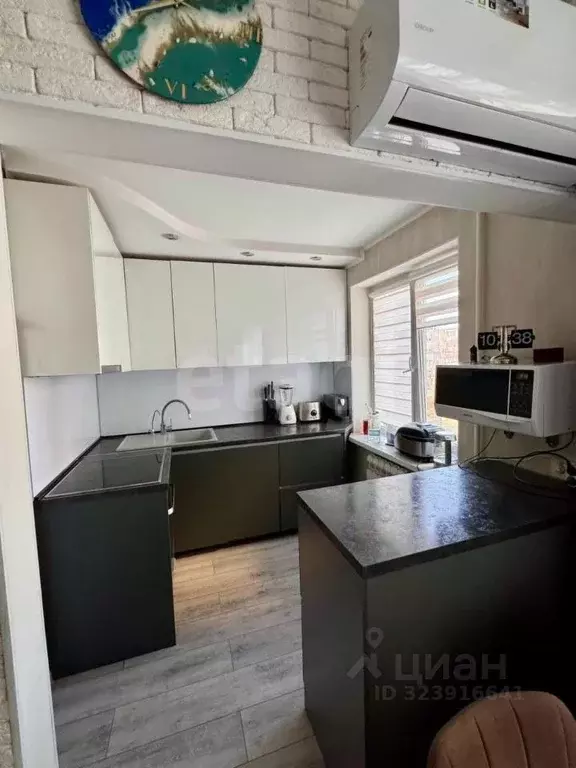 3-к кв. Сахалинская область, Южно-Сахалинск ул. А.О. Емельянова, 21 ... - Фото 1