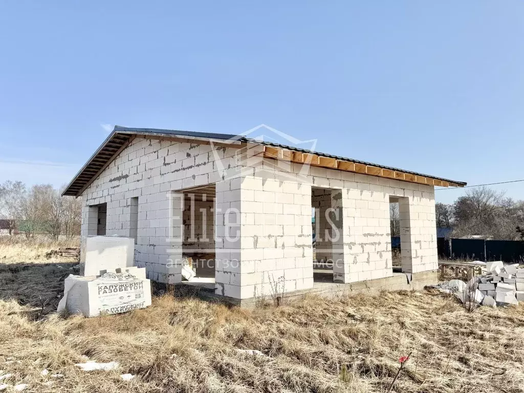 Дом в Калужская область, Ферзиковский муниципальный округ, Грабцево ... - Фото 1