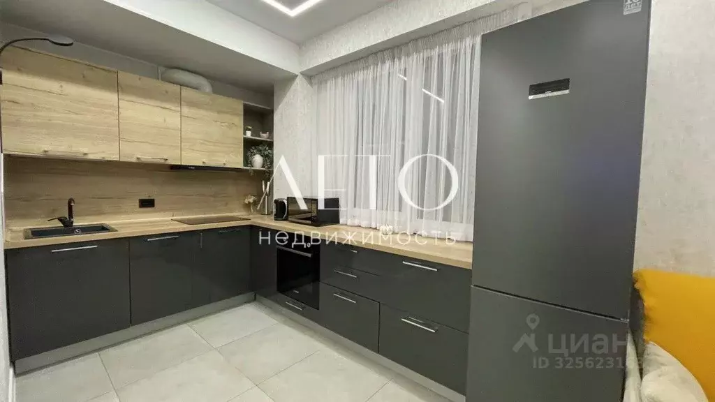 1-к кв. Краснодарский край, Сочи Каспийская ул., 17А (43.5 м) - Фото 1