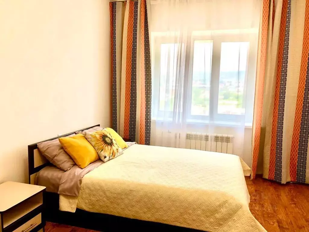 2-к кв. Бурятия, Улан-Удэ ул. Пржевальского, 5 (64.0 м) - Фото 1