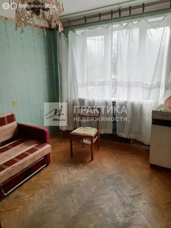 3-комнатная квартира: Красногорск, улица 50 лет Октября, 2/37 (58.3 м) - Фото 1