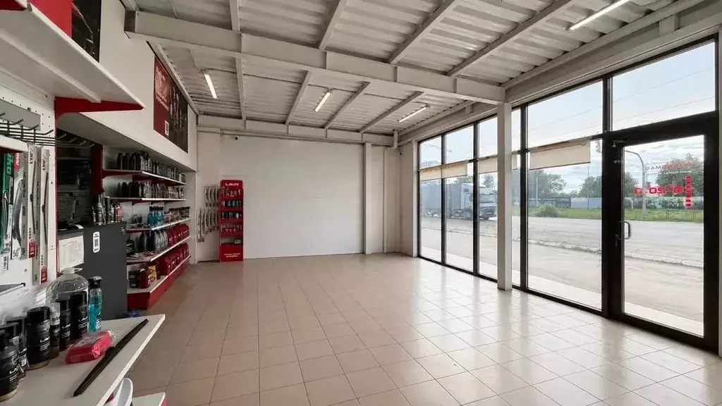 Торговая площадь в Татарстан, Зеленодольск Столичная ул., 7Б (107 м) - Фото 2