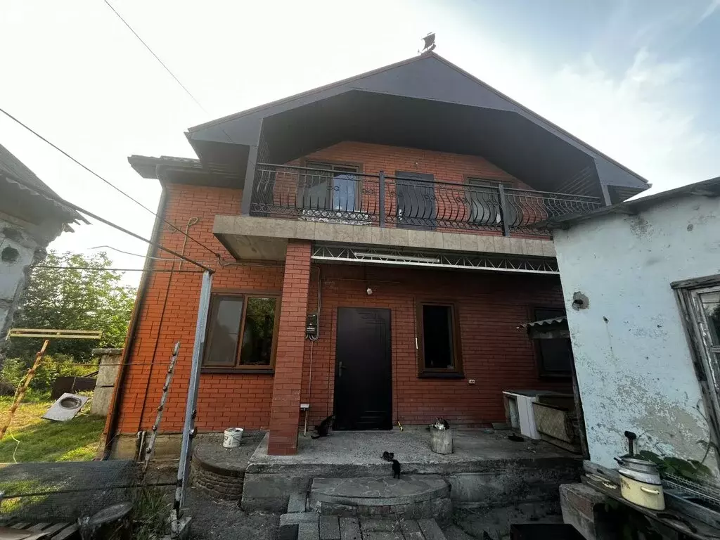 Дом в посёлок городского типа Афипский, улица Ленина (186 м) - Фото 0