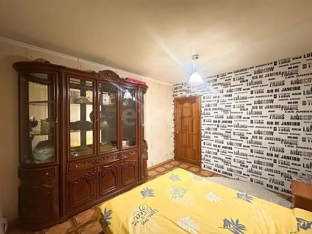 3-к кв. Ямало-Ненецкий АО, Новый Уренгой 2-й мкр, ул. ... - Фото 1