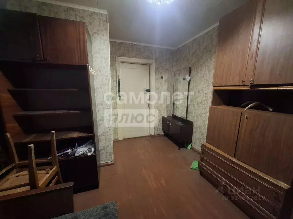 Комната Пермский край, Пермь Закамская ул., 85 (10.2 м) - Фото 1