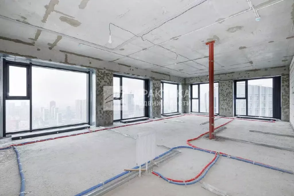 Продается 3-комнатная квартира - Фото 1