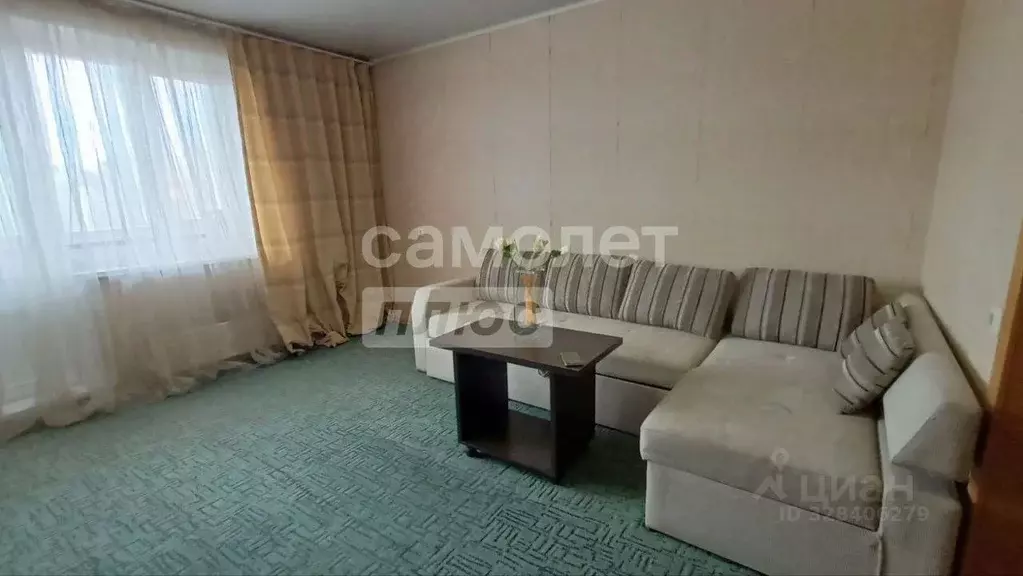 1-к кв. Челябинская область, Челябинск ул. Братьев Кашириных, 157 ... - Фото 1