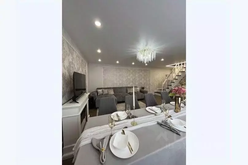 Дом в Ульяновская область, Димитровград ул. Металлистов, 6 (94 м) - Фото 0