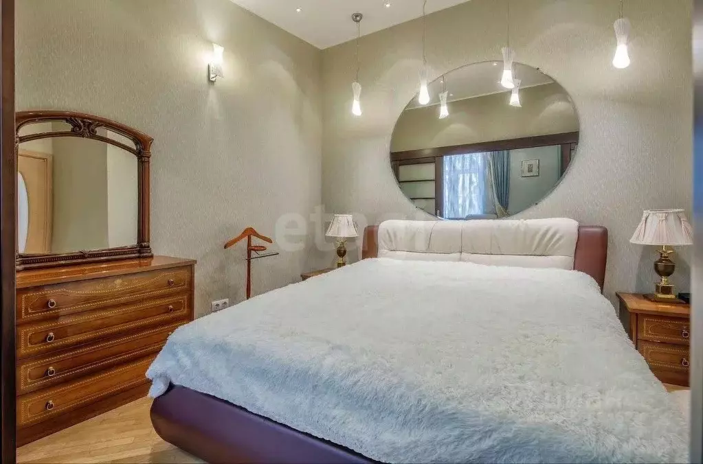 2-к кв. Санкт-Петербург Каменноостровский просп., 34 (64.5 м) - Фото 2