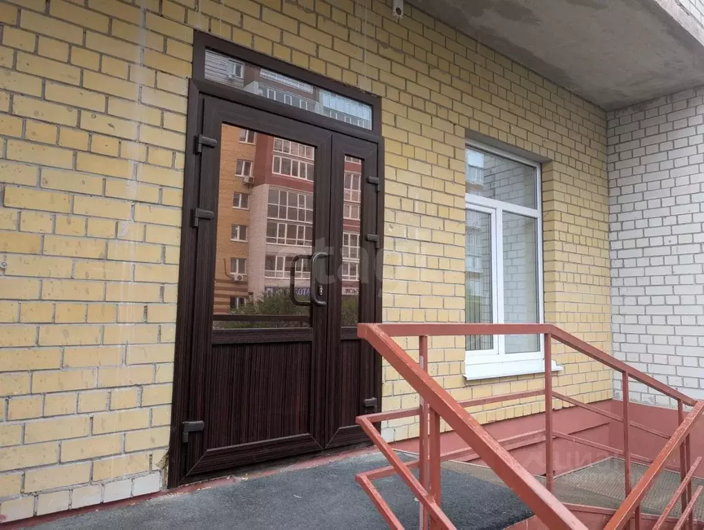Помещение свободного назначения в Тюменская область, Тюмень ул. ... - Фото 1