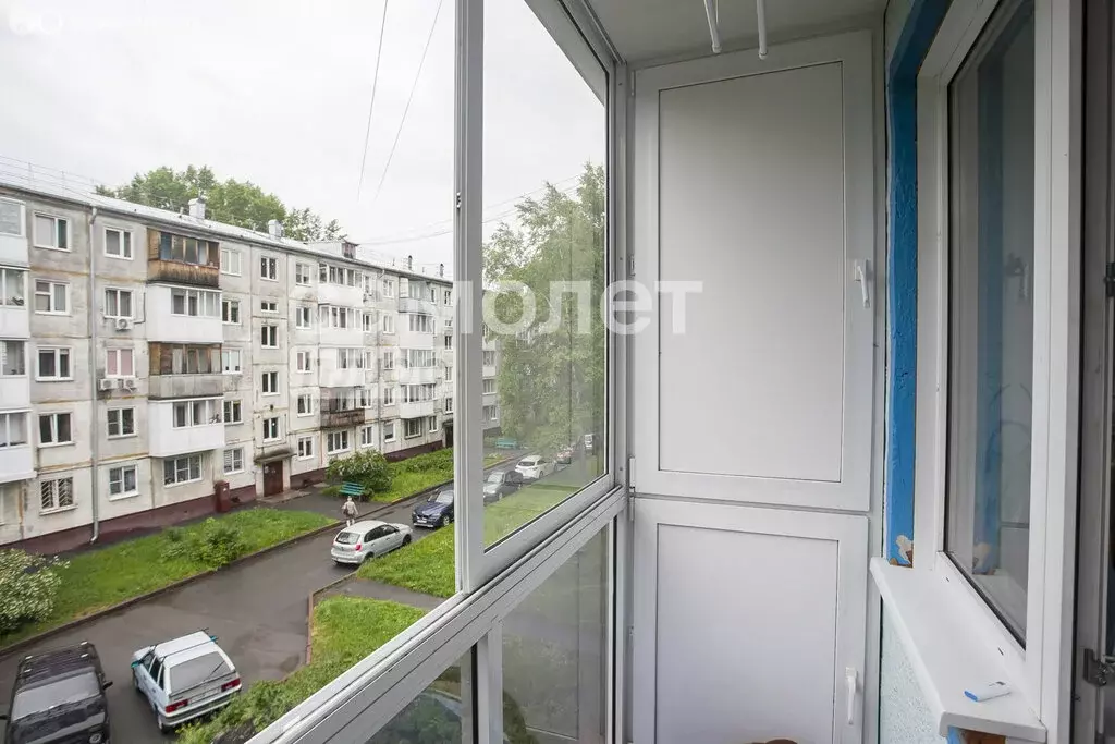 2-комнатная квартира: Кемерово, Волгоградская улица, 27 (46.2 м) - Фото 0