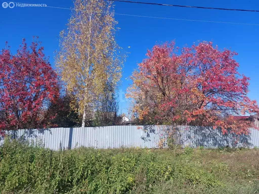 Участок в деревня Сухая Речка, Центральная улица (15 м) - Фото 0