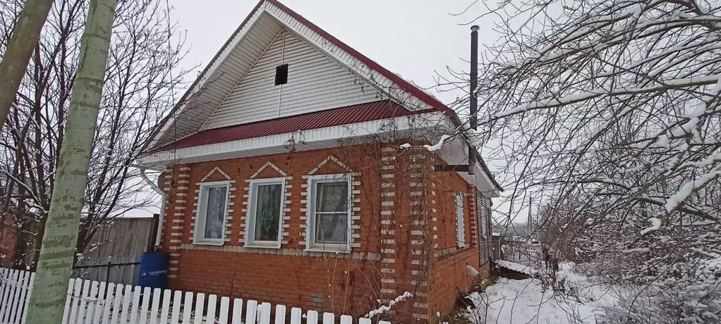 Дом в Удмуртия, Воткинский район, с. Светлое Первомайская ул., 48 (51 ... - Фото 1