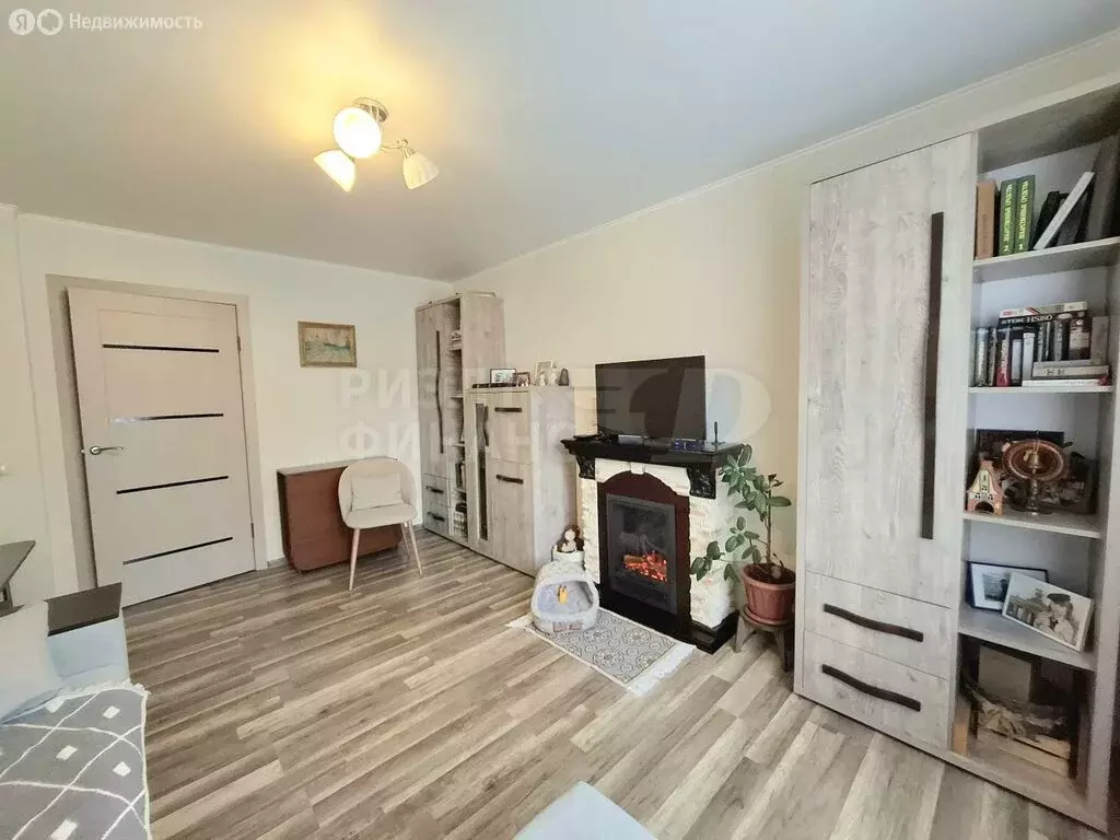 3-комнатная квартира: Калининград, улица Генерал-лейтенанта Захарова, ... - Фото 2