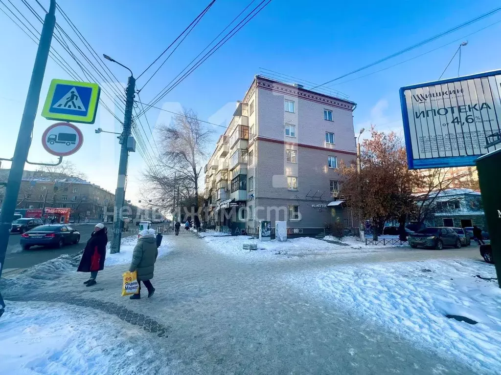 Торговая площадь в Челябинская область, Челябинск ул. Худякова, 4 (32 ... - Фото 1