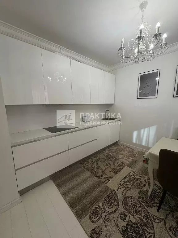 Продается 2-комнатная квартира - Фото 1