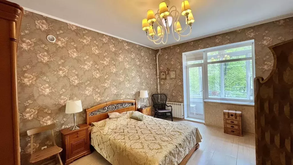 2-к. квартира, 65 м, 2/5 эт. - Фото 1