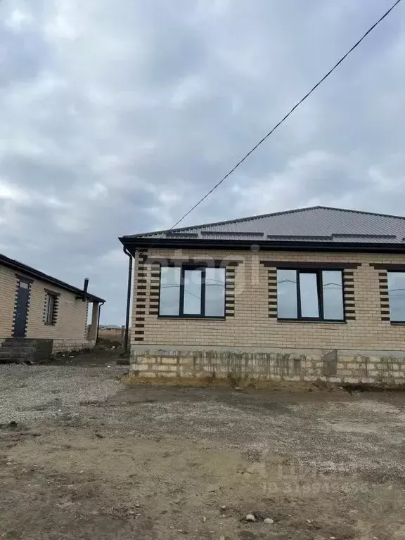 Дом в Ставропольский край, Михайловск Шпаковский район, ул. Владимира ... - Фото 0
