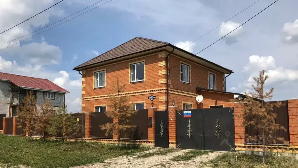 Дом в Калужская область, Малоярославец  (180 м) - Фото 0