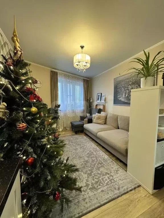 2-к кв. Московская область, Химки ул. Академика Грушина, 8 (62.4 м) - Фото 1