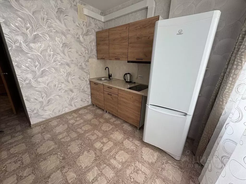 1-к кв. Свердловская область, Екатеринбург ул. Амундсена, 118 (35.0 м) - Фото 2