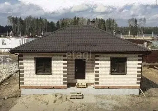 Дом в Пермский край, Пермский муниципальный округ, с. Култаево ул. ... - Фото 1