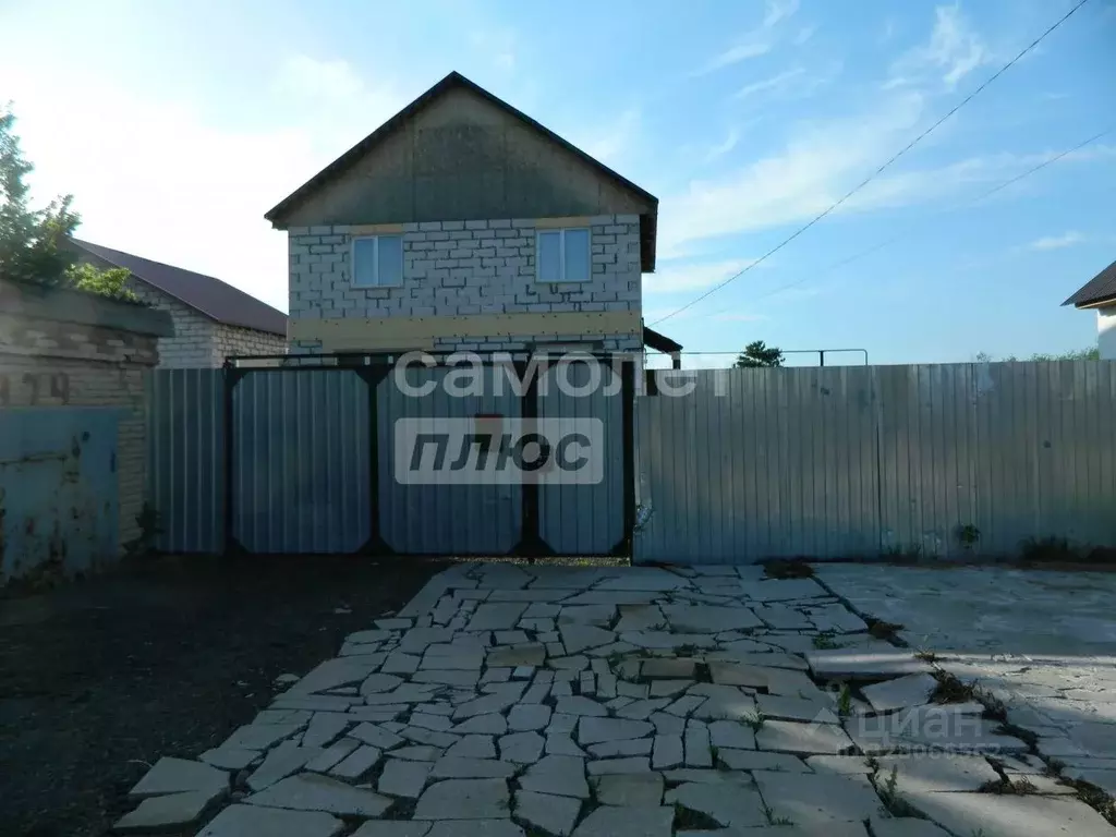 Дом в Челябинская область, с. Еткуль ул. Северная, 37 (170 м) - Фото 1