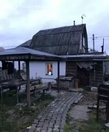 Дом в Калининград, улица Лейтенанта Катина (90 м) - Фото 0