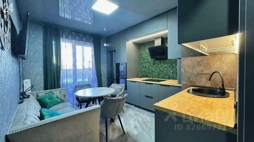 2-к кв. Калининградская область, Гурьевск ул. Лазурная, 18к1 (60.0 м) - Фото 2