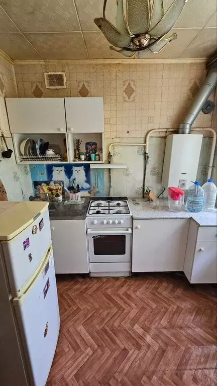 2-к. квартира, 55 м, 5/5 эт. - Фото 0