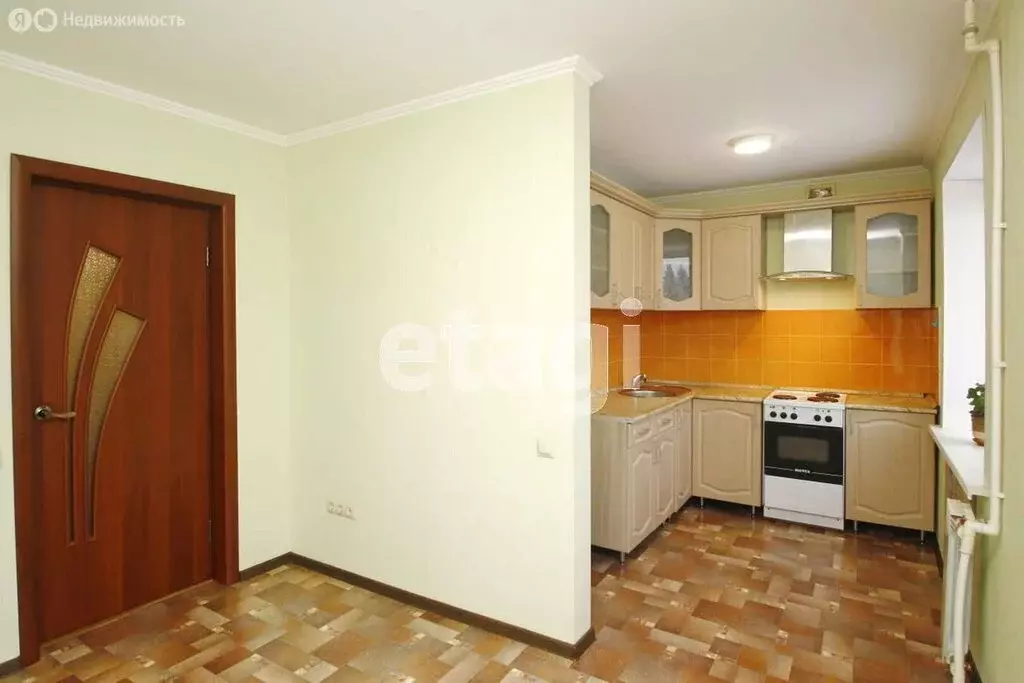 3-комнатная квартира: Ялуторовск, Красноармейская улица, 50 (60.9 м) - Фото 1