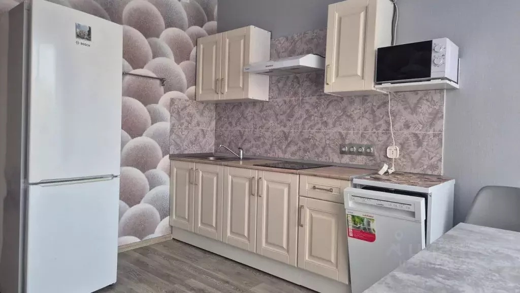 1-к кв. Алтайский край, Барнаул ул. Имени В.Т. Христенко, 2к3 (42.0 м) - Фото 1