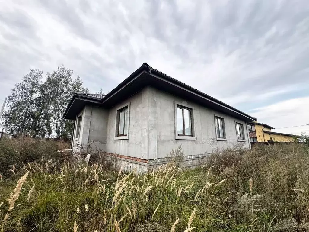Дом в Мордовия, Лямбирский район, Берсеневское с/пос, пос. Чекаевский ... - Фото 1