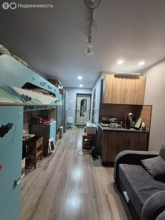 1к в 4-комнатной квартире (17 м) - Фото 1