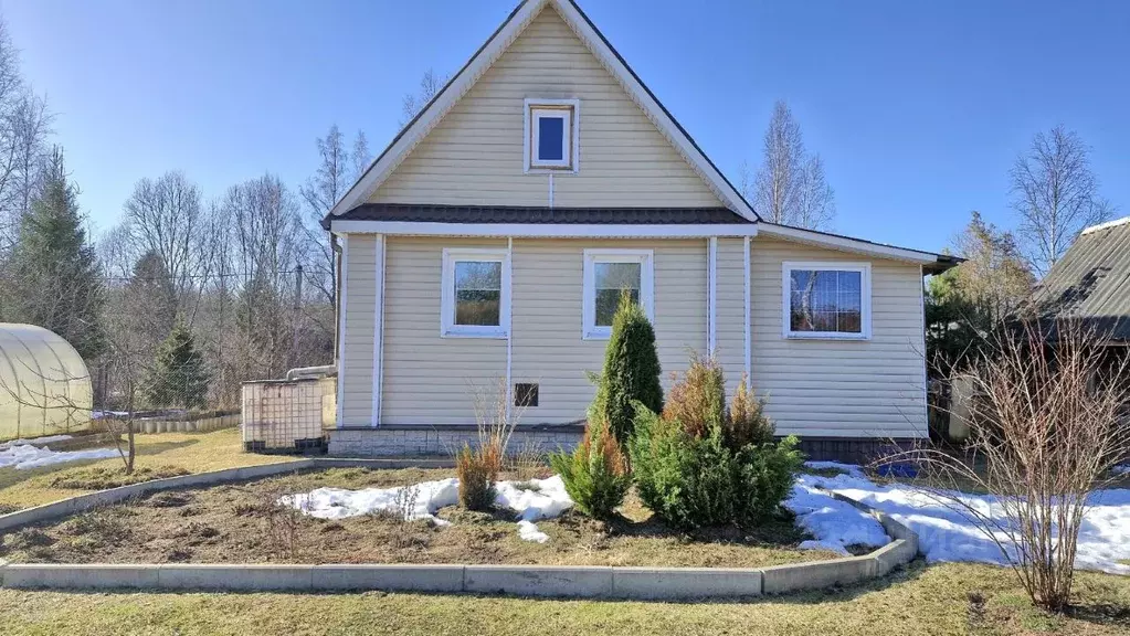 Дом в Ленинградская область, Киришский район, Пчевжинское с/пос, пос. ... - Фото 1