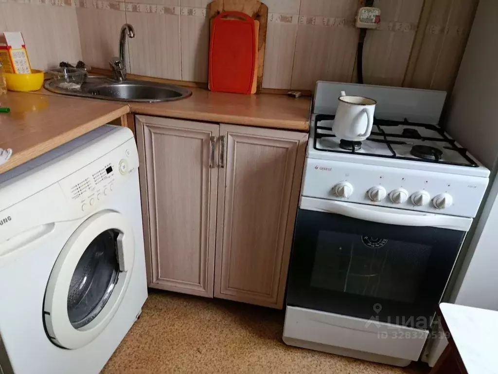 3-к кв. Курская область, Курск Курского завода тракторных запчастей ... - Фото 1