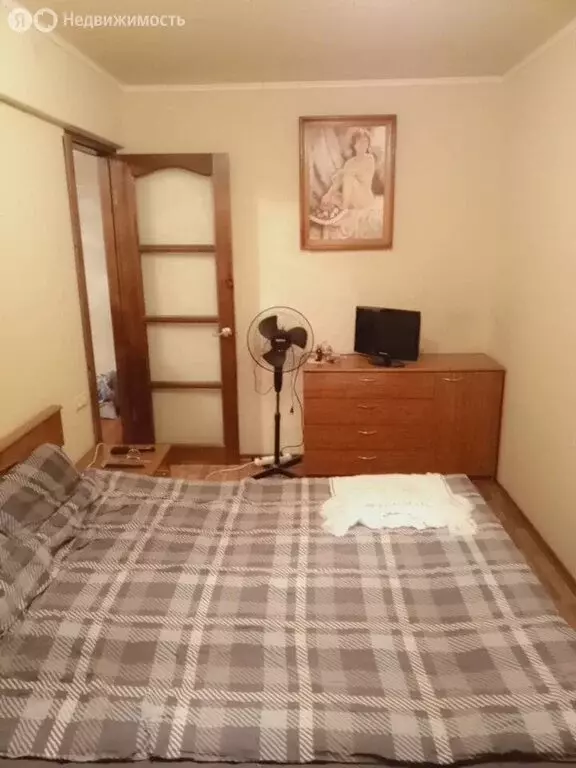 3-комнатная квартира: Новомосковск, Комсомольская улица, 6 (56 м) - Фото 1