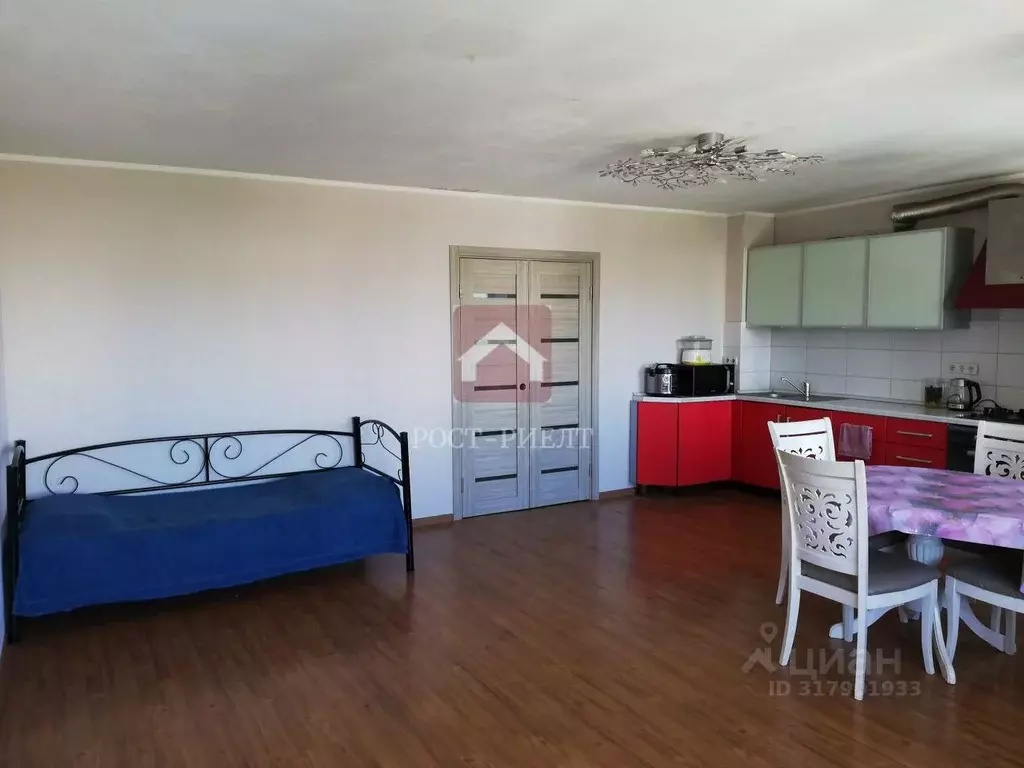 3-к кв. Саратовская область, Саратов Кавказская ул., 4в (73.0 м) - Фото 1