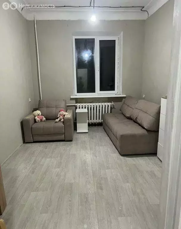 2-комнатная квартира: Каменск-Шахтинский, улица Ворошилова, 2А (52 м) - Фото 0