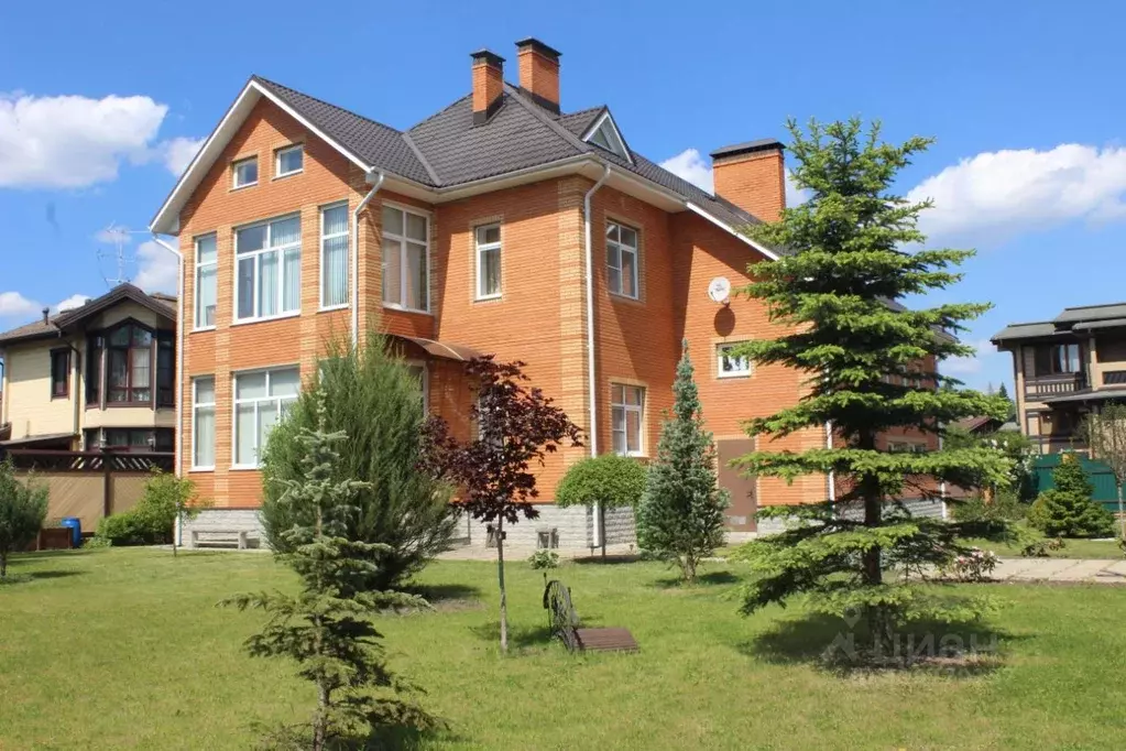 Коттедж в Москва д. Белоусово, ул. Загородная, 12 (293 м) - Фото 0