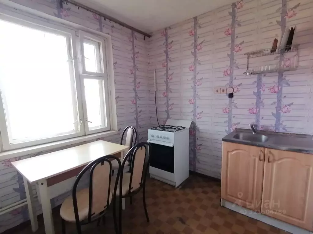 1-к кв. Псковская область, Псков Бастионная ул., 13 (32.7 м) - Фото 0