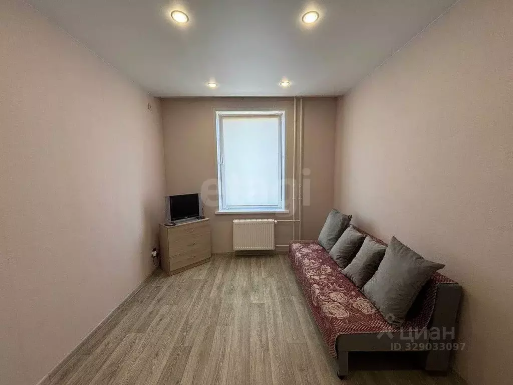 1-к кв. Тюменская область, Тюмень ул. Надира Сагдеева, 4 (29.0 м) - Фото 1