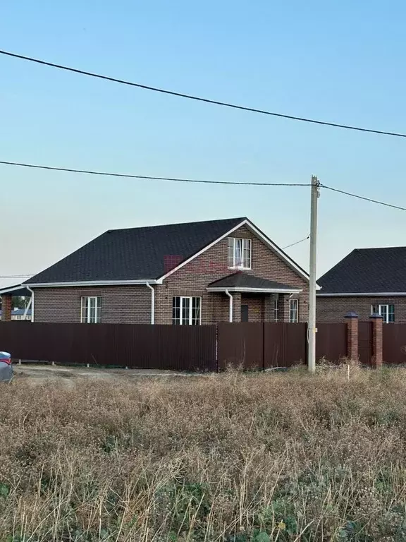 Дом в Ростовская область, Неклиновский район, с. Новобессергеневка ул. ... - Фото 2