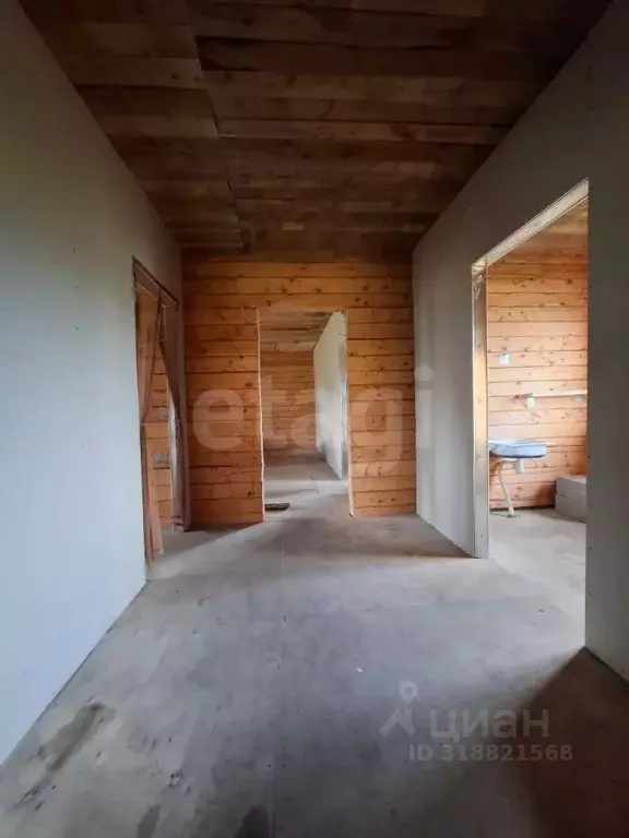 Дом в Башкортостан, Чишминский район, Алкинский сельсовет, с. ... - Фото 1