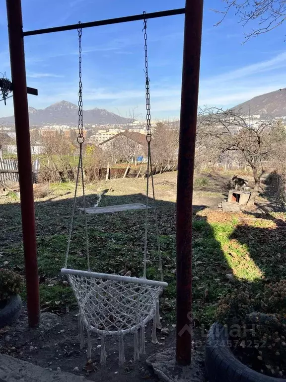 Дом в Ставропольский край, Пятигорск городской округ, пос. Свободы ул. ... - Фото 1