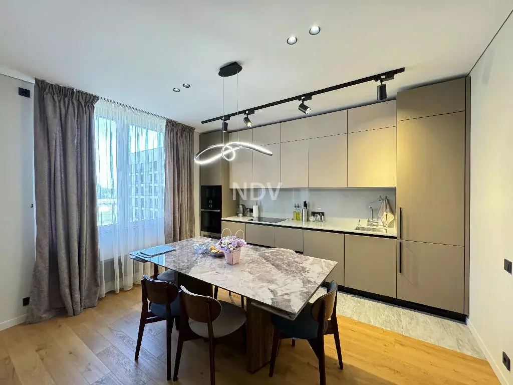 Продается 2-комнатная квартира - Фото 2