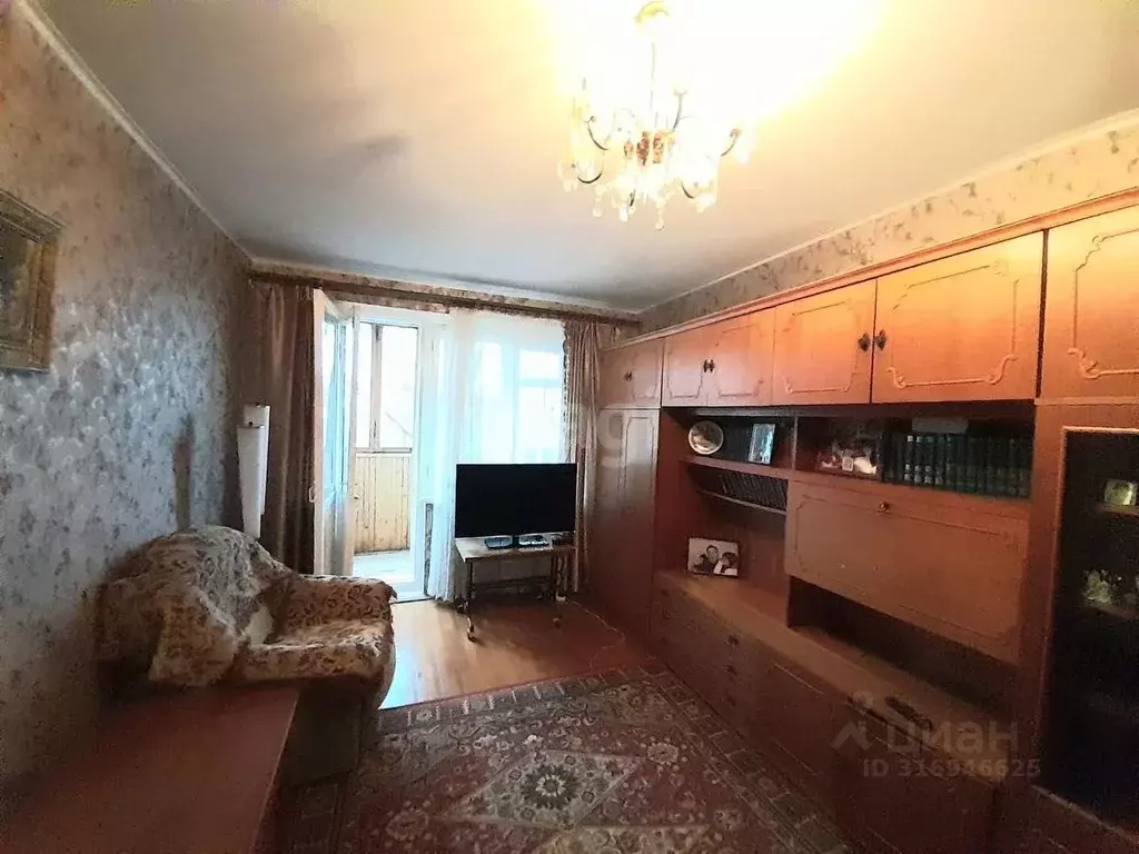 2-к кв. Белгородская область, Белгород ул. 3-го Интернационала, 39 ... - Фото 0